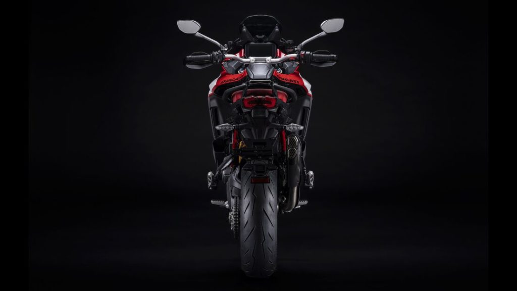 Cover-Ducati-Multistrada-V4-Pikes-Peak-2021-