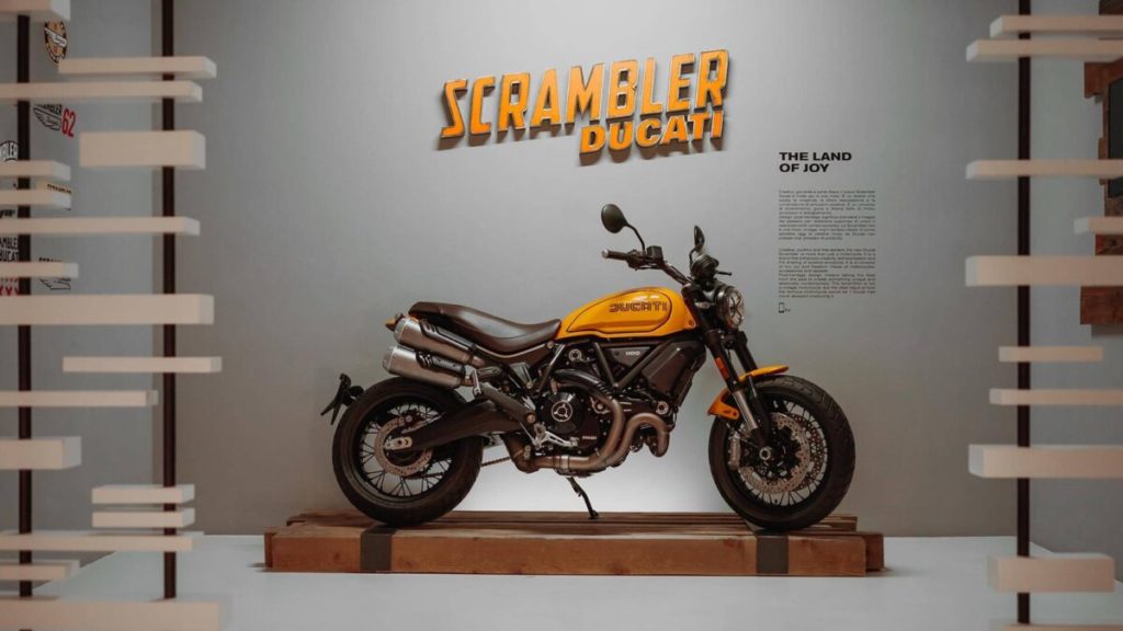 Scrambler-Ducati-1100-Tribute-Pro-360-Side-Right