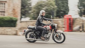 2022-royal-enfield-classic-350-europe-1