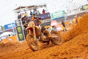 Red Bull KTM Factory Racing - Round 14 SX (1)