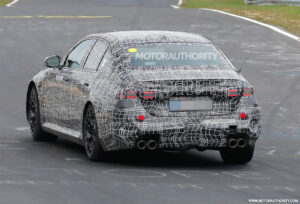 2025-bmw-m5-spy-shots