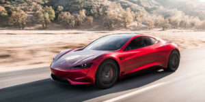 Tesla-electric-roadster.-Cov