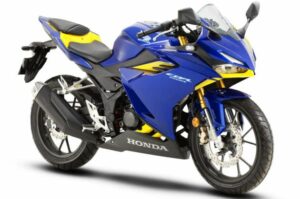 2023-Honda-CBR150R-Malaysia-Pearl-Nightfall-Blue-1