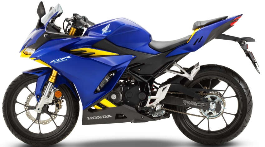 2023-Honda-CBR150R-Malaysia-Pearl-Nightfall-Blue-2