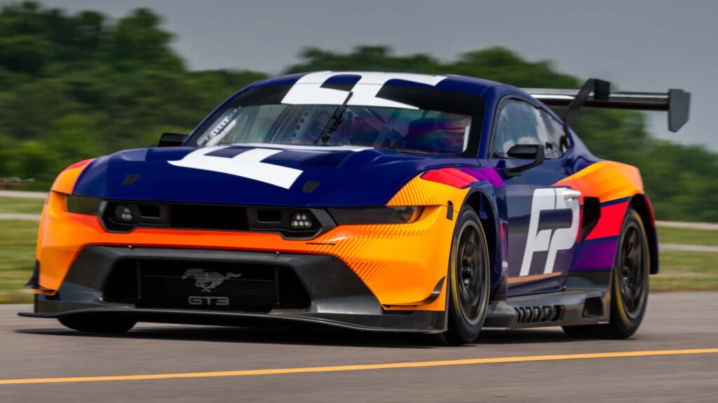 ford-mustang-gt3-10