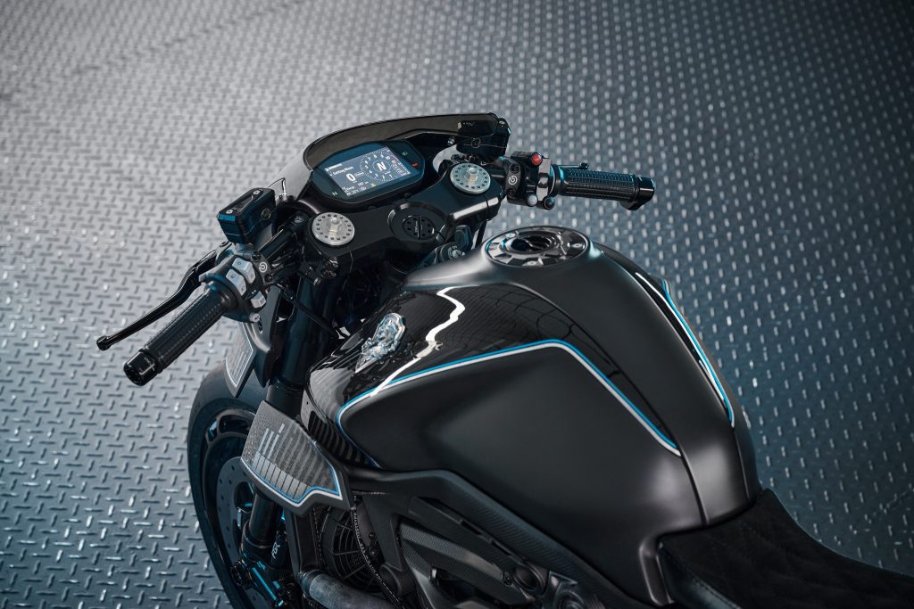 Custom-Ducati-Monster-V4-Rough Crafts-4.jpg