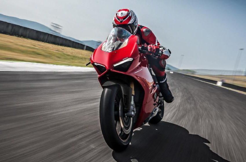  Ducati V4 Launched in India at Rs 20.53 Lakhs