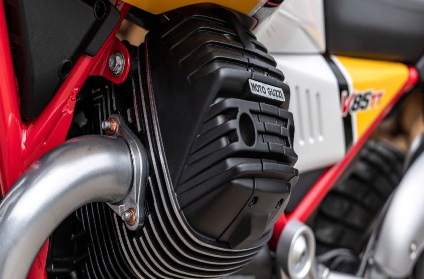  Moto Guzzi V855 TT: Spirit of Exploration