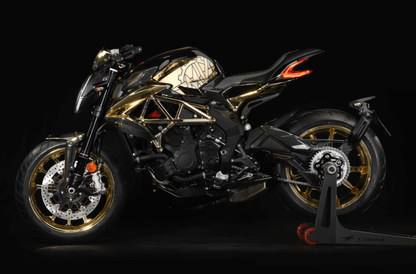  News : M V Agusta creates gold Dragster 800 RC exclusive for its client
