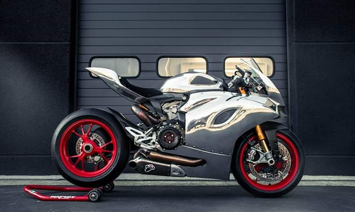 Custom Jan Vanelslande S Custom Ducati Panigale Adrenaline Culture Of Motorcycle And Speed