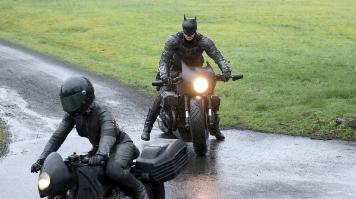 batman ride on bike