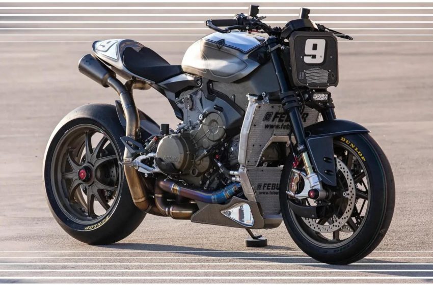  Custom Ducati Superleggera from Roland Sands