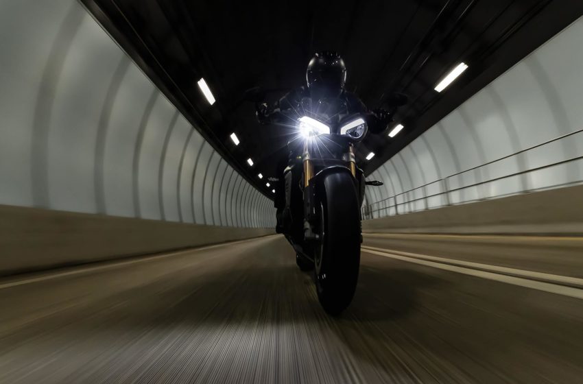  Triumph teases its upcoming 2021 Speed Triple 1200 RS
