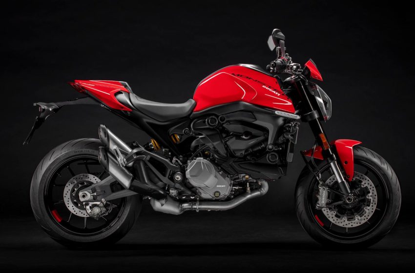  The new Ducati Monster sets its foot in India starting from Rs 10.99 lakh