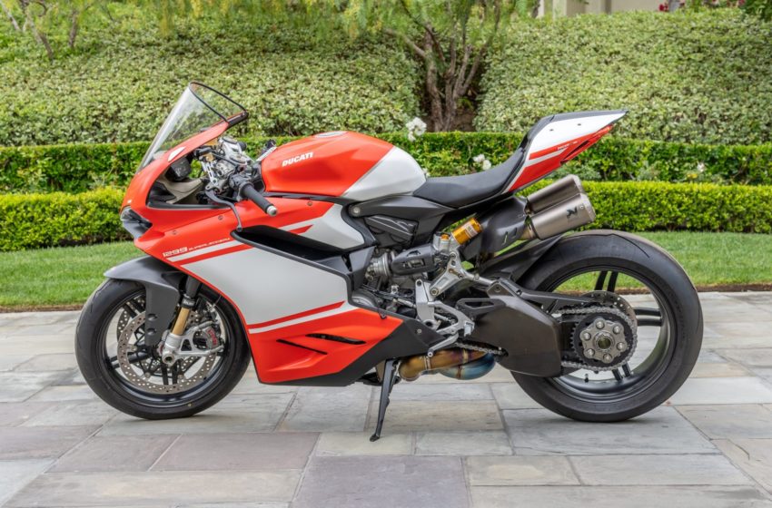  The limited-edition 2017 Ducati 1299 Superleggera goes on auction