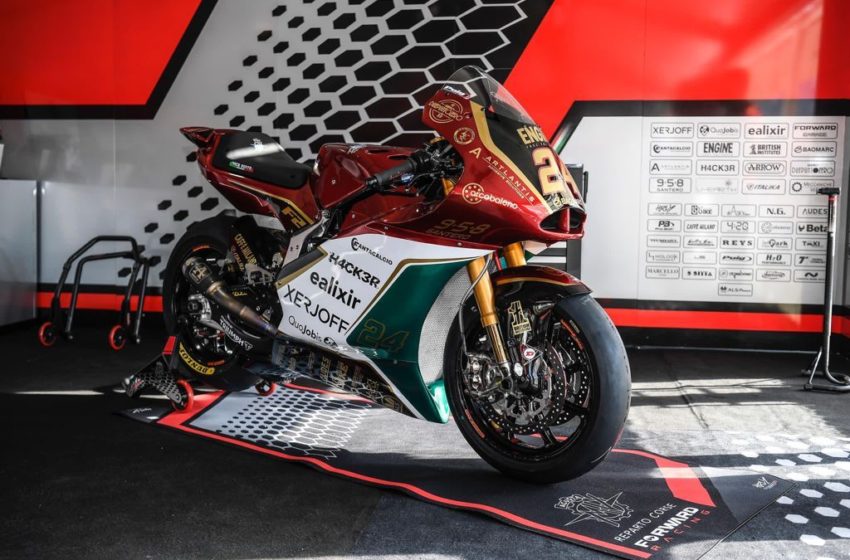  MV Agusta unveils the new unique Forward Racing GP livery.
