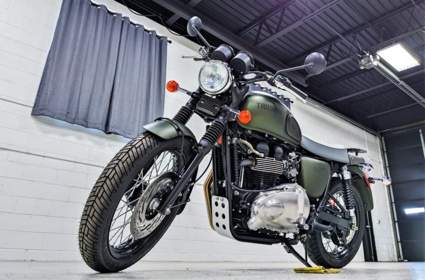  Indulge your senses with this Steve McQueen Bonneville Edition T100