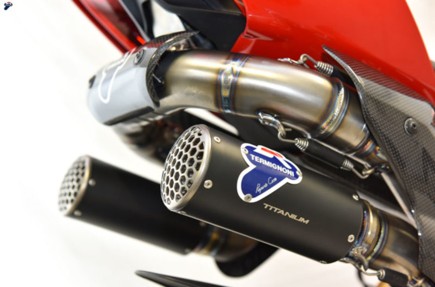  Termignoni’s D200 exhaust for the Ducati Panigale V4