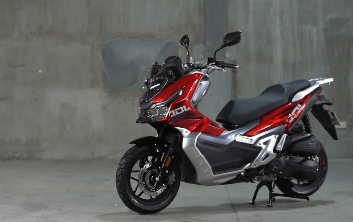 Fekon Motorcycle Brings The New Venture 150 Scooter To The Philippines Adrenaline Culture Of Motorcycle And Speed