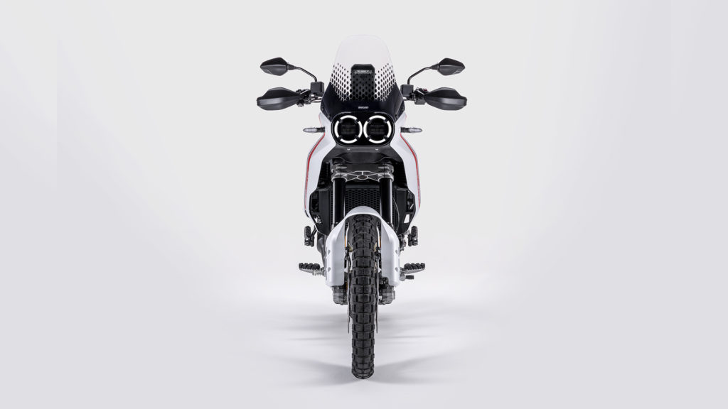 Ducati-DesertX-MY22-01-Overview-Gallery-1920x1080