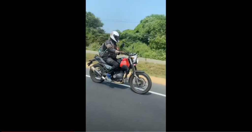 Royal-Enfield-Scram-411-Spotted-Spied