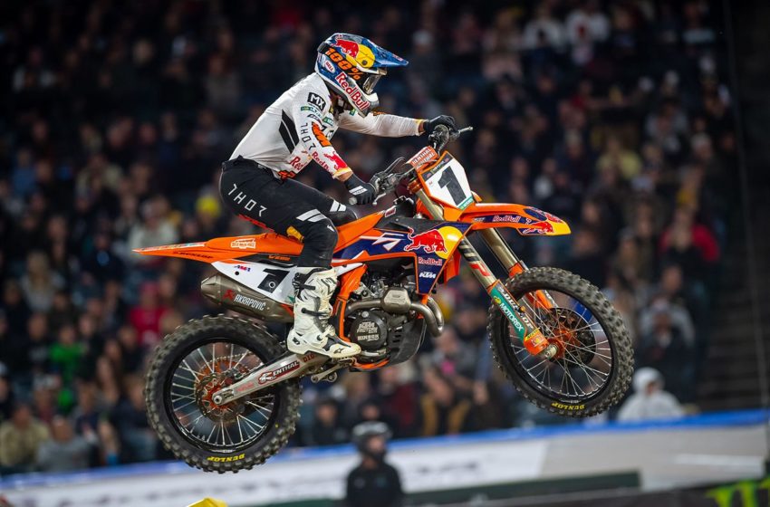  Musquin and Webb rally through tough nite to secure top 10 finishes