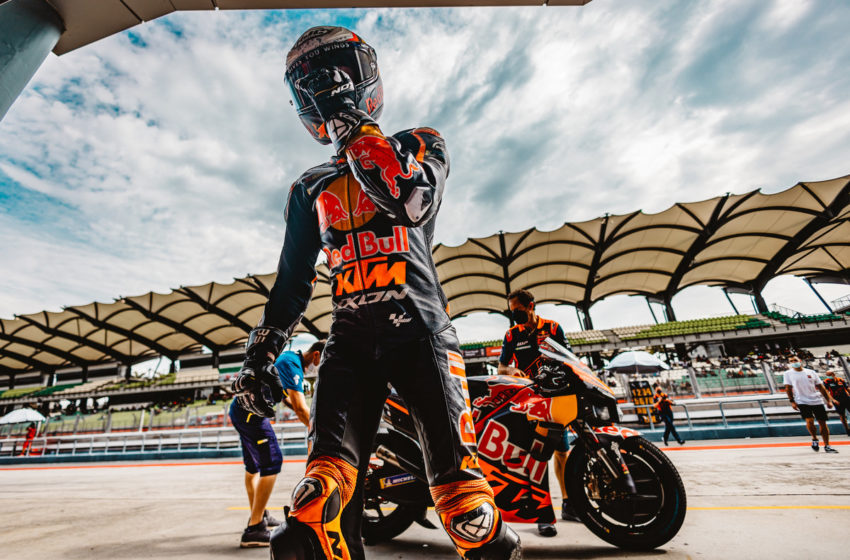  KTM gather the first track mileage of 2022 MotoGP at the Sepang test
