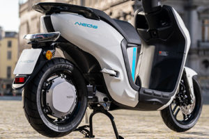 cover-yamaha-neos-electric-scooter-2022-3