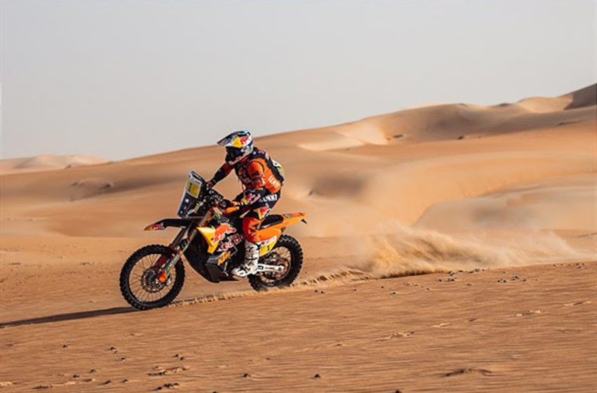  Kevin Benavides takes overall Abu Dhabi desert challenge rally lead