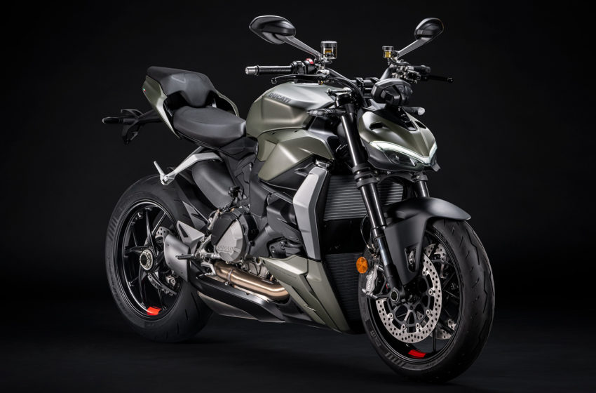  Ducati goes Green with its new naked  Streetfighter V2