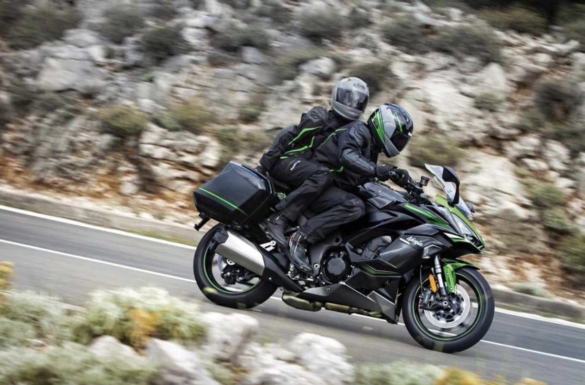 2022 Kawasaki Ninja 1000sx 4 850x560 