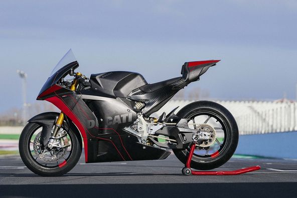 MotoE-editorial-img-wide-Ducati