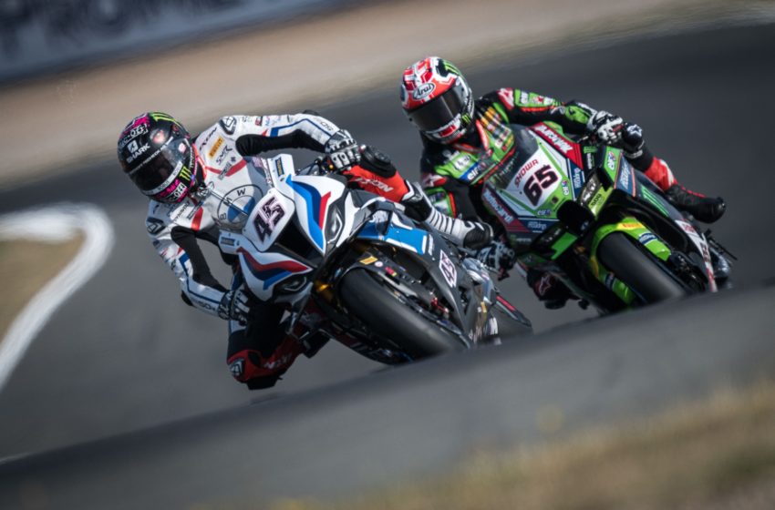  Scott Redding claims his first podium on the BMW M 1000 RR
