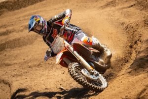 Red Bull KTM Factory Racing - Round 6 MX (4)