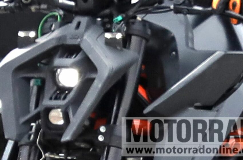 The 2023 KTM 1290 Superduke R prototype spied in European Alps