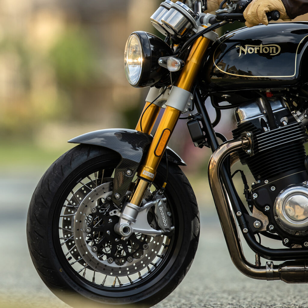 Norton-Commando-Cafe-Racer-sunset