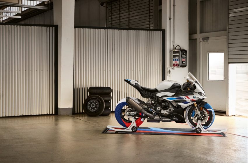  BMW Motorrad beings the new 2023 BMW S 1000 RR