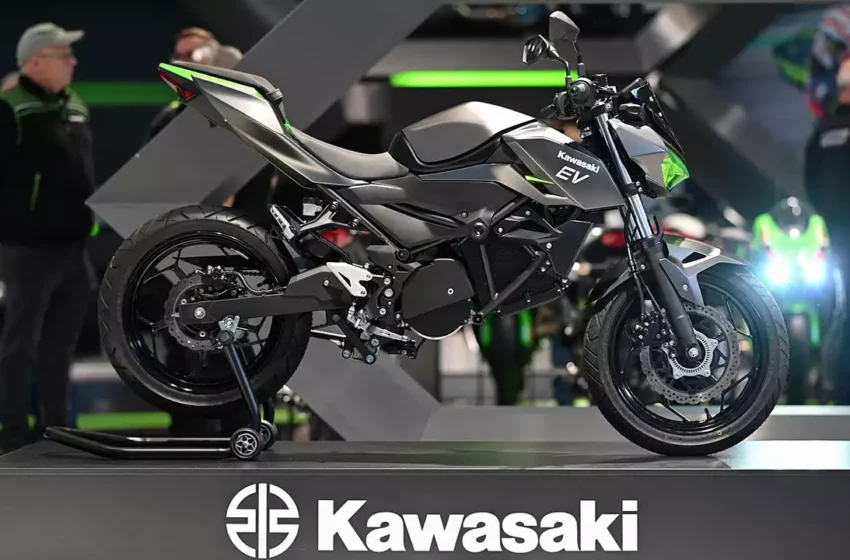  Kawasaki unveils its new electric motorcycle at Intermot 2022