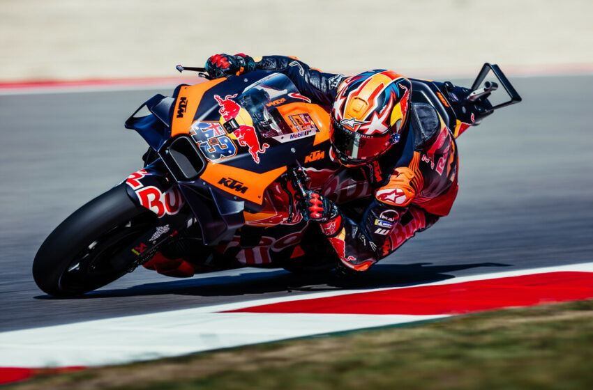  KTM charged to the second row in the first MotoGP qualifier