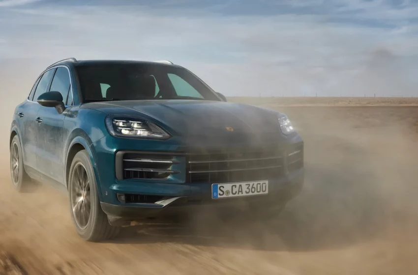  Porsche unveils new Cayenne SUV with 650HP V8 and E-Hybrid