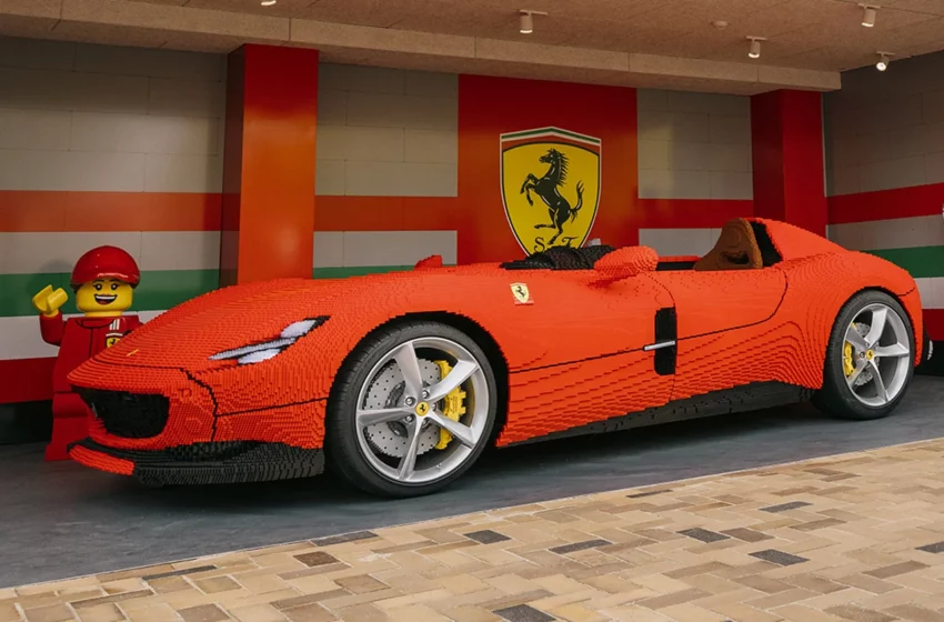  Brick by Brick: Unveiling the LEGO Ferrari Monza SP1