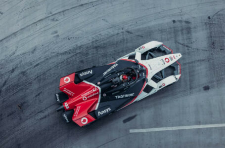 Porsche-Formula-E-team