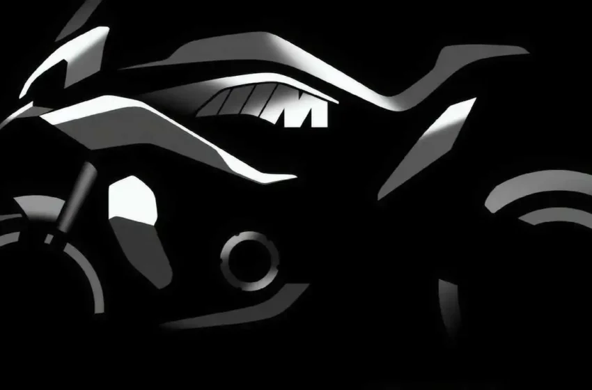  Is this the tantalizing M 1000 XR teaser from BMW Motorrad?