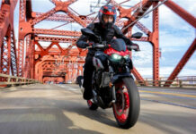 Kawasaki Ninja 500 and Kawasaki Z500 New: Make Waves in the 451cc Parallel-Twin Engine Class Kawasaki Ninja 500 and Kawasaki Z500-1