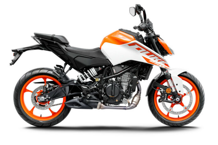 2024-KTM-390-Duke-Review-A-Closer-Look-at-the-New-Upgraded-Beast-2