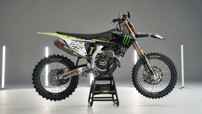Ducati-and-Triumph-Racing-A-New-Chapter-in-Motocross