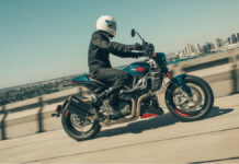 New 2024 Indian FTR x 100% R Carbon: Limited Edition Powerhouse New-2024-Indian-FTR-x-100-R-Carbon-Limited-Edition-Powerhouse.jpeg