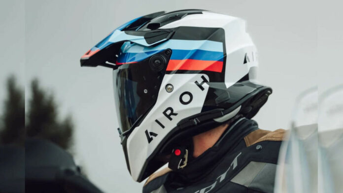 New-Airoh-Commander-2-Redefining-On-Road-Motorcycle-Helmet-Standards-2