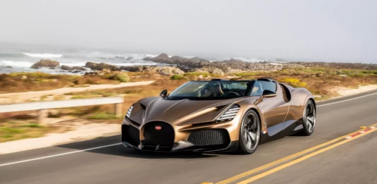 The Final Roar Bugatti Chiron Morphs into the Mistral Roadster-1.webp