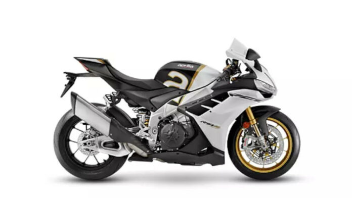 Aprilia-RSV4-Factory-A-Closer-Look-at-Its-Power-and-Prestige.jpeg